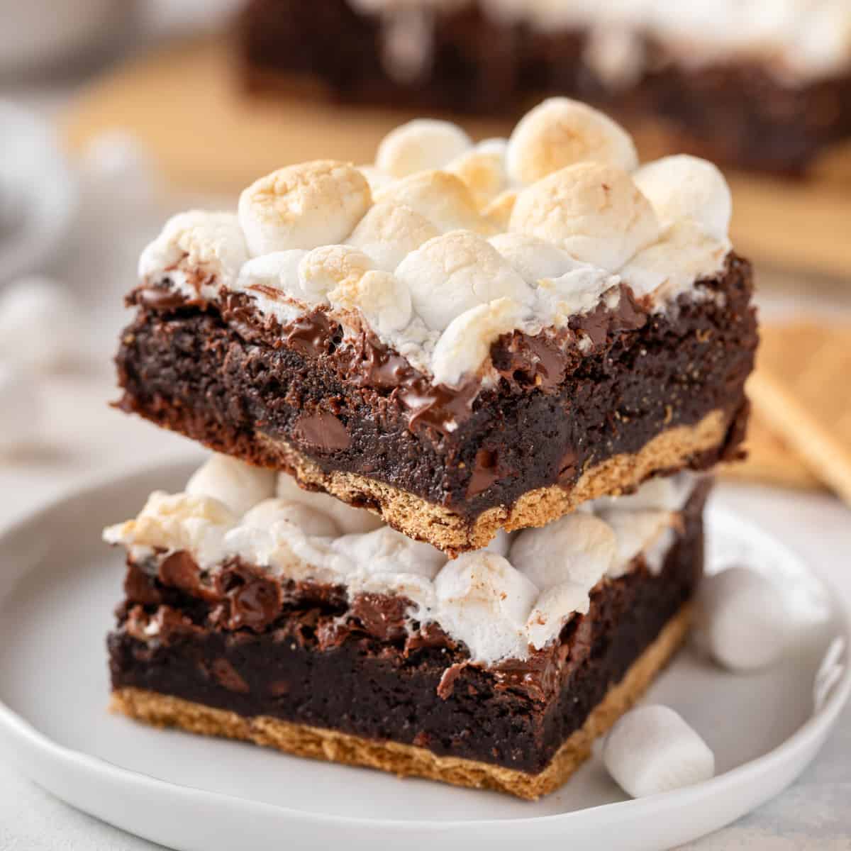 Easy S'mores Brownies: Get Campfire Gooeyness Without the Fire